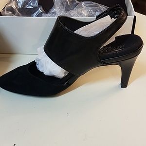 Aeresol Heels
